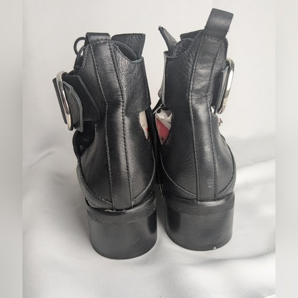 L'INTERVALLE Black Ankle Boots - Picture 7 of 12